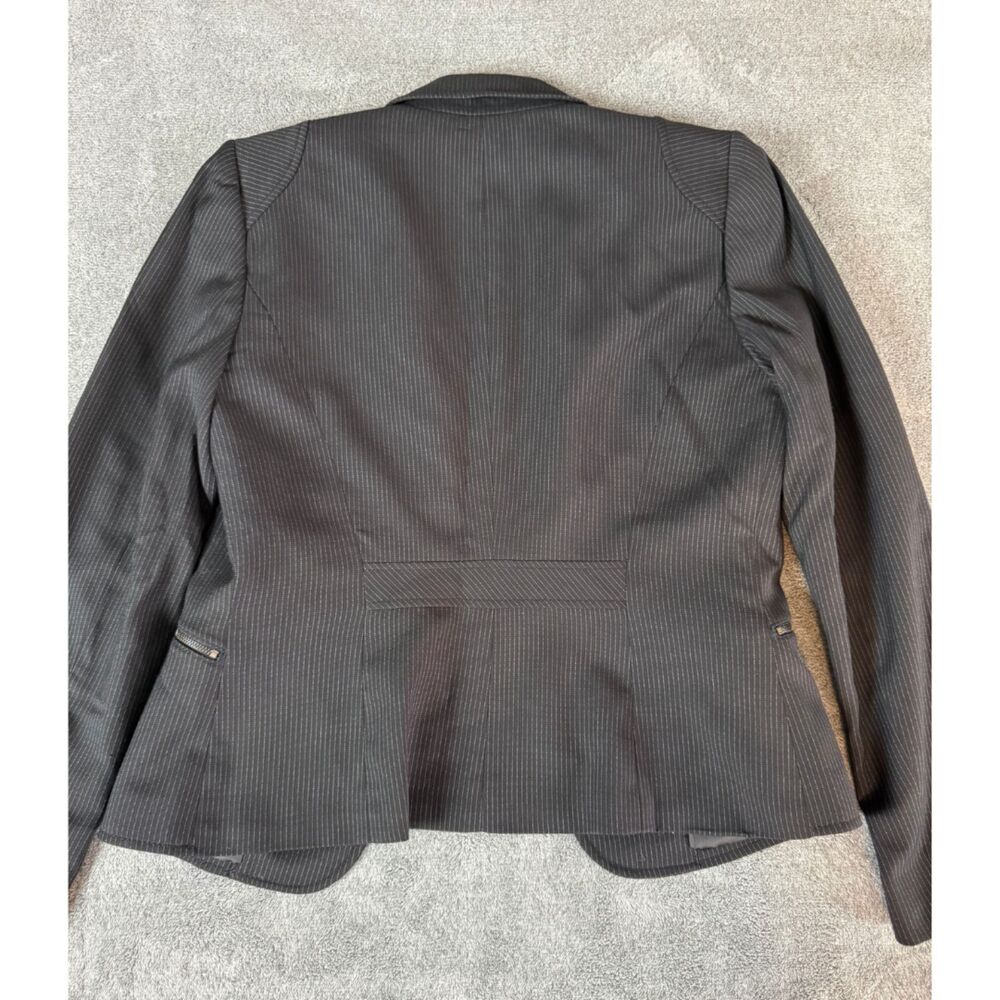 Tahari Arthur S Levine Black Pinstripe Tailored Career Blazer Jacket Size 4 - Picture 6 of 10